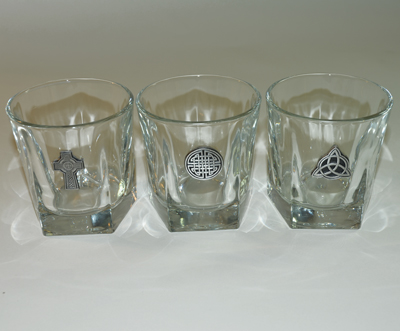 Celtic Knot Rocks Glass