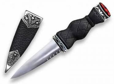 Crested Sgian Dubh