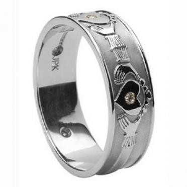 Mens Claddagh Diamond Set Band WED4