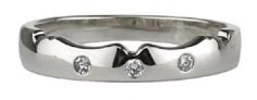 18k White Gold Diamond Claddagh Matching Band