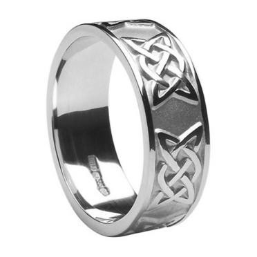 Mens Lovers Knot Band WED295