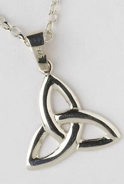 Trinity Knot Silver Pendant P2000