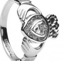 Ladies Diamond Claddagh Heart Ring CLAD30DD