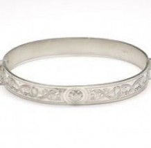 Warrior Shield Bangle BCT44