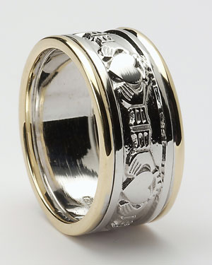 Mens Diamond Pavee Claddagh Band WED6