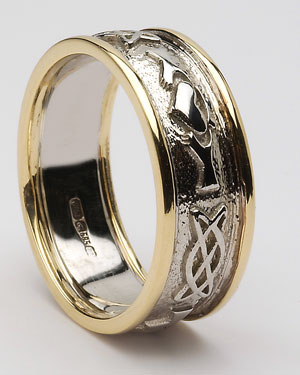 Mens Claddagh Celtic Band with Trims WED248